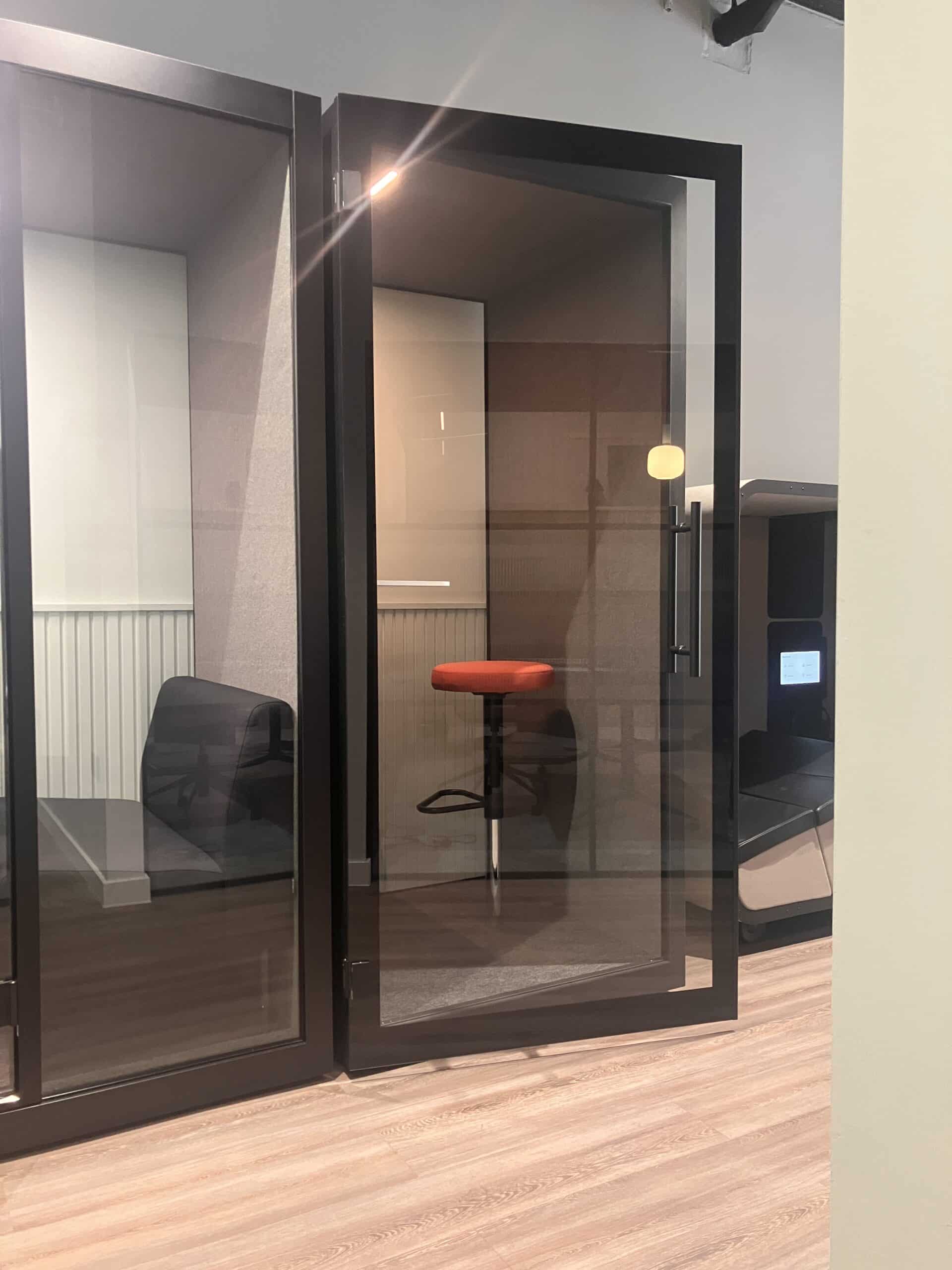 Silen ChatBox Single Outlet1